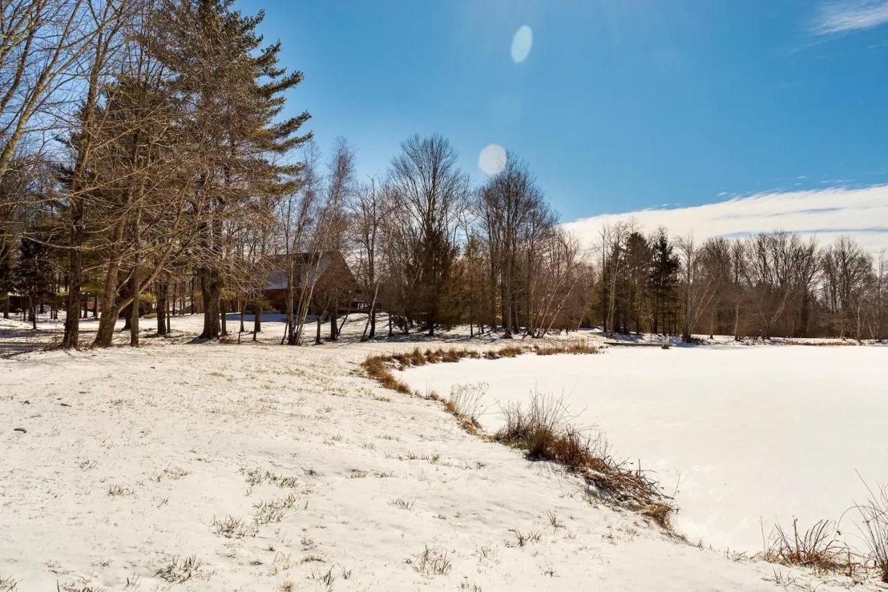 Bluebird Manor On The Water, 2 Acres & Amenities Villa Либърти Екстериор снимка